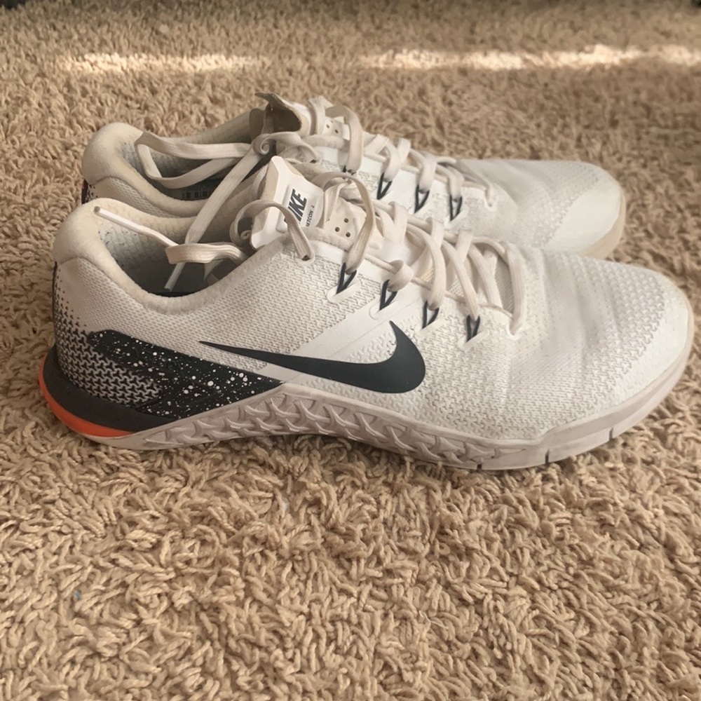 Nike Metcon training shoes mens size 10